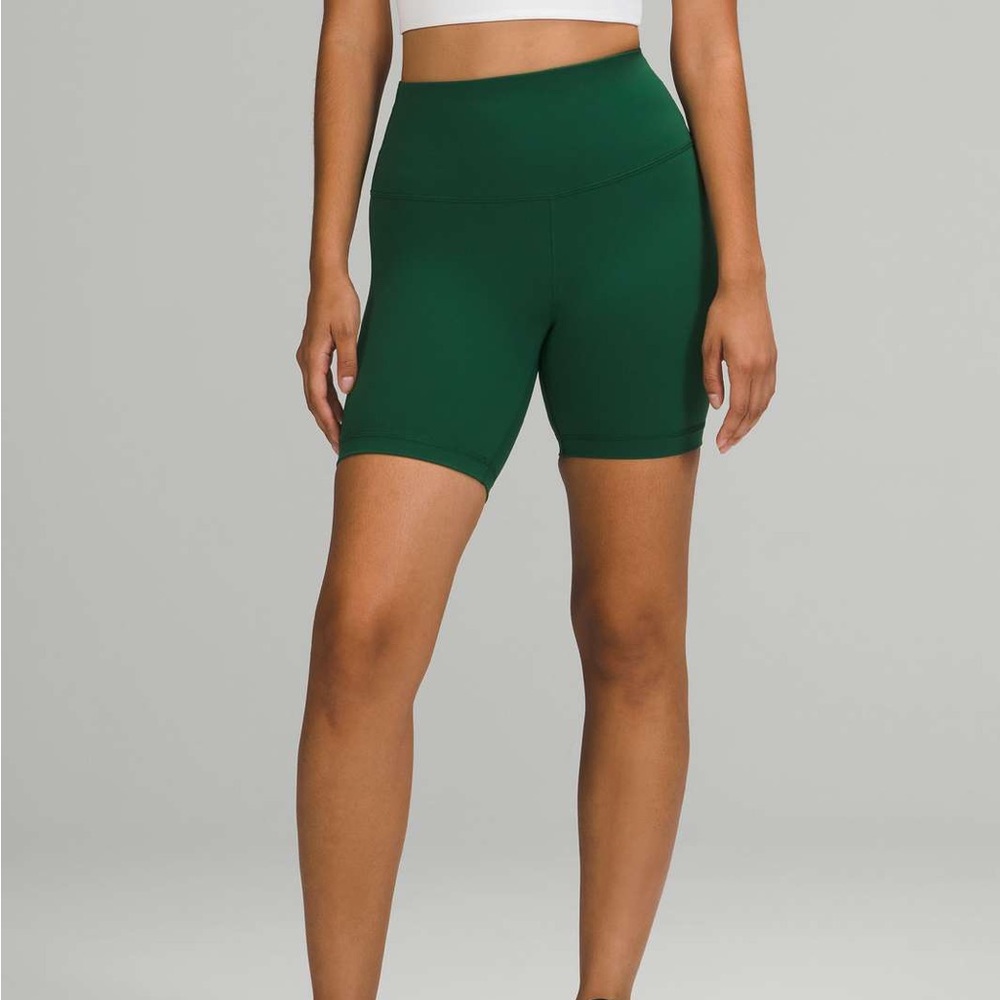 Lululemon Everglade Green biker Shorts